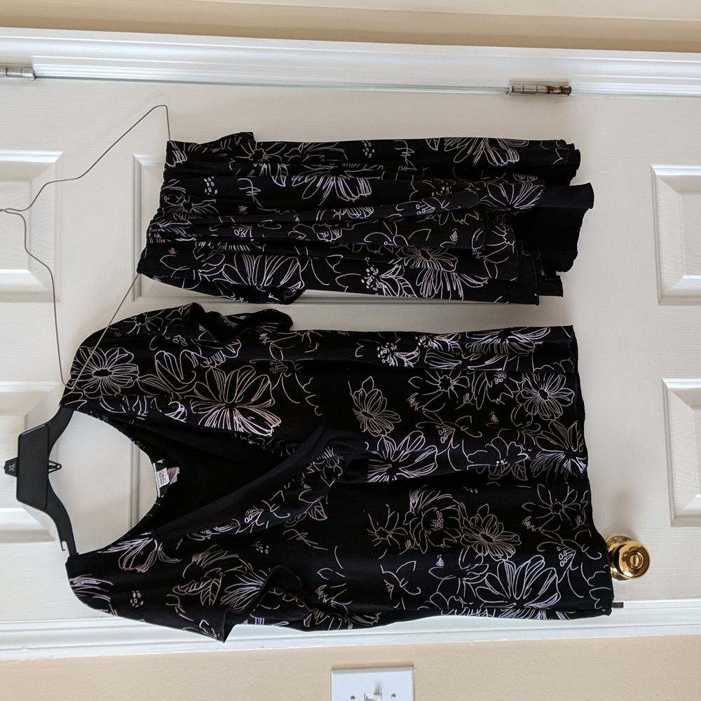 Two piece skirt set